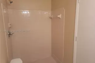 415 NW 210th, Miami Gardens, FL 33169 - Photo 16
