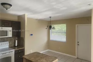 415 NW 210th, Miami Gardens, FL 33169 - Photo 6