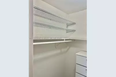 1300 W 53rd #18, Hialeah, FL 33012 - Photo 2