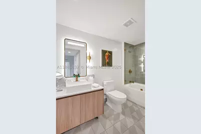 159 NE 6th #3302, Miami, FL 33132 - Photo 26