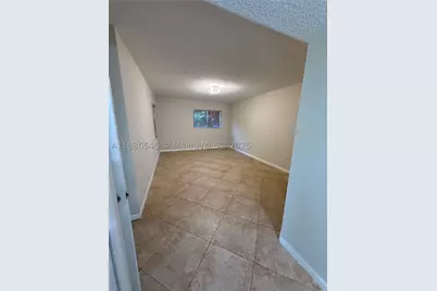 900 SW 142nd #101L, Pembroke Pines, FL 33027 - Photo 2