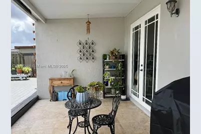 18247 NW 88th, Hialeah, FL 33018 - Photo 36