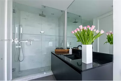 1451 Brickell #3903, Miami, FL 33131 - Photo 26