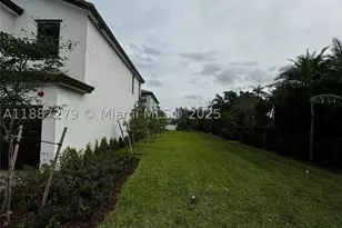 285 SW 159th, Pembroke Pines, FL 33027 - Photo 36