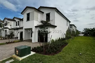 285 SW 159th, Pembroke Pines, FL 33027 - Photo 38