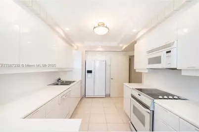 2000 Island #1002, Aventura, FL 33160 - Photo 8