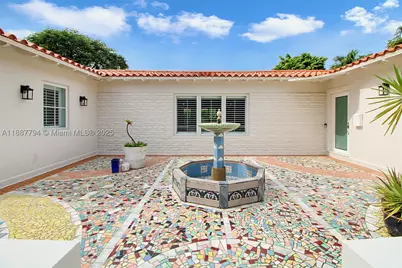 1110 Wallace, Coral Gables, FL 33134 - Photo 4