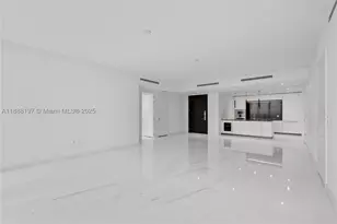 300 Biscayne Blvd, Miami, FL 33131 - Photo 12