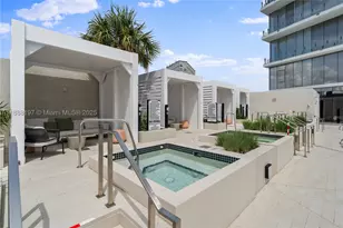 300 Biscayne Blvd, Miami, FL 33131 - Photo 44
