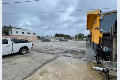 1550 NW 79th, Miami, FL 33147 - Photo 4