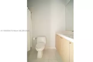 900 Brickell Key, Miami, FL 33131 - Photo 20