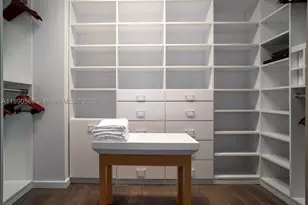 900 Brickell Key, Miami, FL 33131 - Photo 14