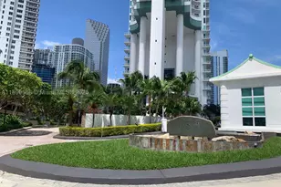 900 Brickell Key, Miami, FL 33131 - Photo 28