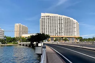 900 Brickell Key, Miami, FL 33131 - Photo 26