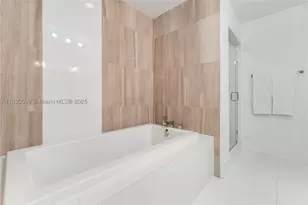3301 NE 1st, Miami, FL 33137 - Photo 24