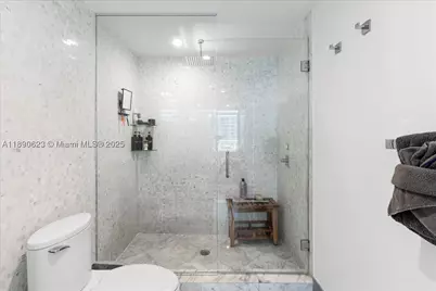 200 Biscayne Boulevard #3608, Miami, FL 33131 - Photo 18