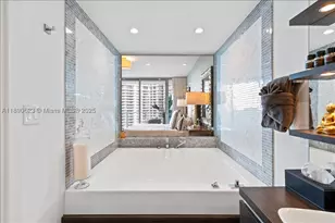 200 Biscayne Blvd, Miami, FL 33131 - Photo 16