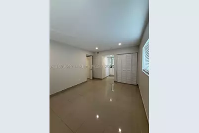 100 SE 5th #1, Hallandale Beach, FL 33009 - Photo 26