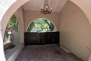 3050 Alton, Miami Beach, FL 33140 - Photo 4