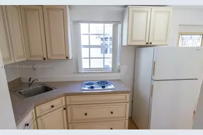 3050 Alton, Miami Beach, FL 33140 - Photo 36