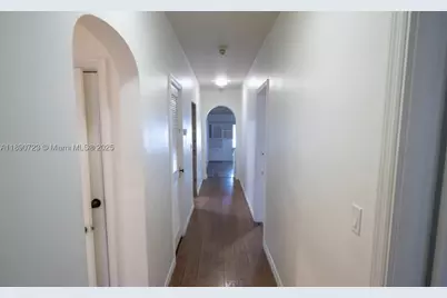 3050 Alton, Miami Beach, FL 33140 - Photo 24
