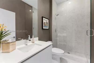 650 NE 32nd #BH7, Miami, FL 33137 - Photo 22