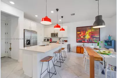 4735 Eucalyptus, Hollywood, FL 33021 - Photo 10