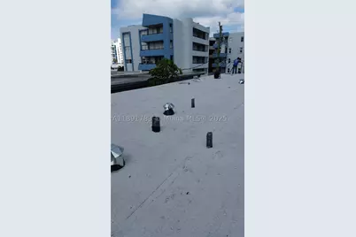 7435 Byron, Miami Beach, FL 33141 - Photo 12