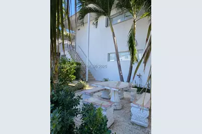 7435 Byron, Miami Beach, FL 33141 - Photo 2