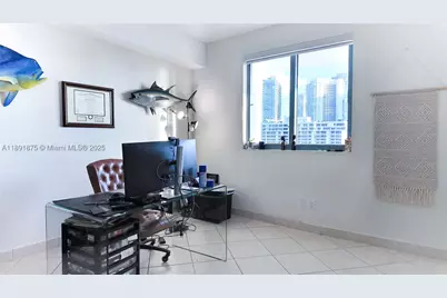 601 NE 36th #2206, Miami, FL 33137 - Photo 4