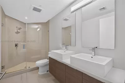 1010 SW 2nd #603, Miami, FL 33130 - Photo 40