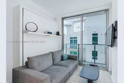 227 NE 2nd #2508, Miami, FL 33132 - Photo 4