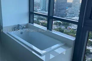 650 NE 32nd, Miami, FL 33137 - Photo 4