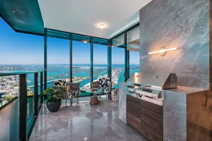 300 N Biscayne, Miami, FL 33132 - Photo 14