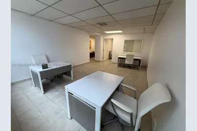 299 Alhambra #212, Coral Gables, FL 33134 - Photo 4