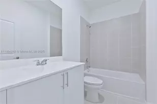 13203 SW 188th, Miami, FL 33177 - Photo 32