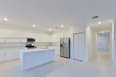 13203 SW 188th, Miami, FL 33177 - Photo 20