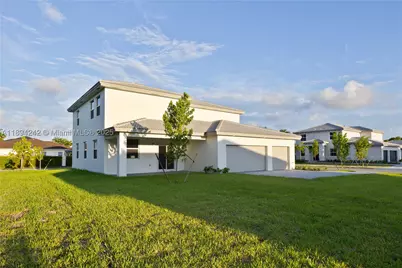 13203 SW 188th, Miami, FL 33177 - Photo 4