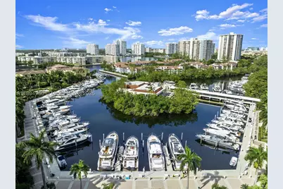 1000 E Island #1403, Aventura, FL 33160 - Photo 96