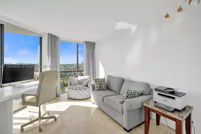 1000 E Island #1403, Aventura, FL 33160 - Photo 32
