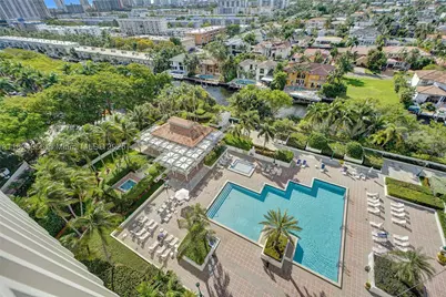 1000 E Island #1403, Aventura, FL 33160 - Photo 60
