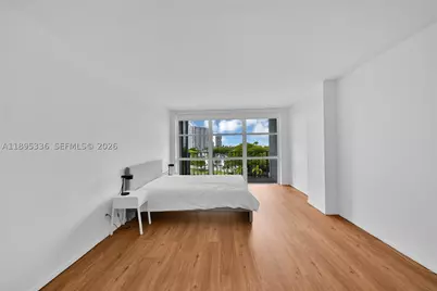 800 Parkview #605, Hallandale Beach, FL 33009 - Photo 18