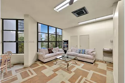 800 Parkview #605, Hallandale Beach, FL 33009 - Photo 38