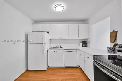 800 Parkview #605, Hallandale Beach, FL 33009 - Photo 14