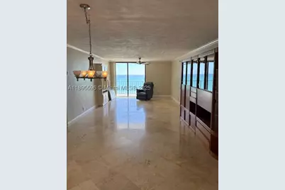 2625 Collins #1507, Miami Beach, FL 33140 - Photo 10