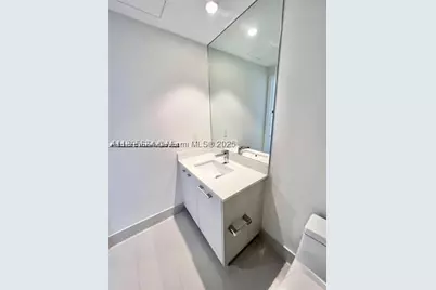 45 SW 9th #3009, Miami, FL 33130 - Photo 16