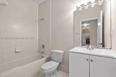 1677 SE 27th #202, Homestead, FL 33035 - Photo 22