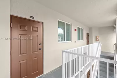 1677 SE 27th #202, Homestead, FL 33035 - Photo 1