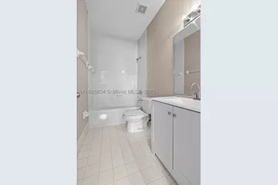 1677 SE 27th #202, Homestead, FL 33035 - Photo 20