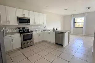 12715 SW 230th, Miami, FL 33170 - Photo 8